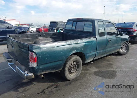 1998 Toyota Tacoma from USA, damaged, VIN 4TAVL52N5WZ066627